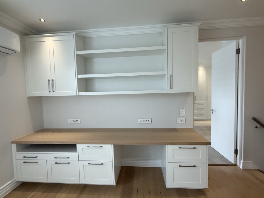 To Let Commercial Property for Rent in Paardevlei Western Cape